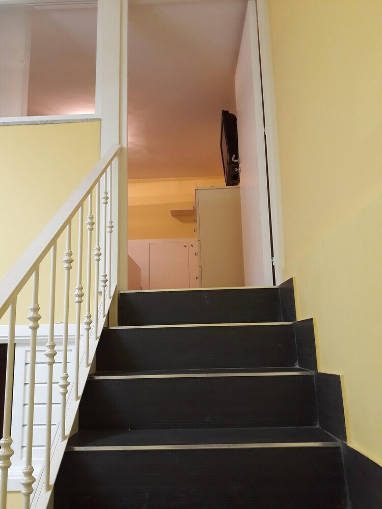 Apartment With 2 Bedrooms In Napoli, With Wifi