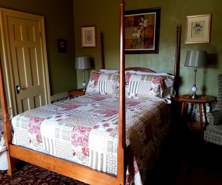Bed & Breakfast The Inn At The Crossroads
