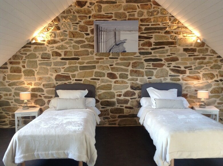 G�te De Kervehun - Near The Airport
