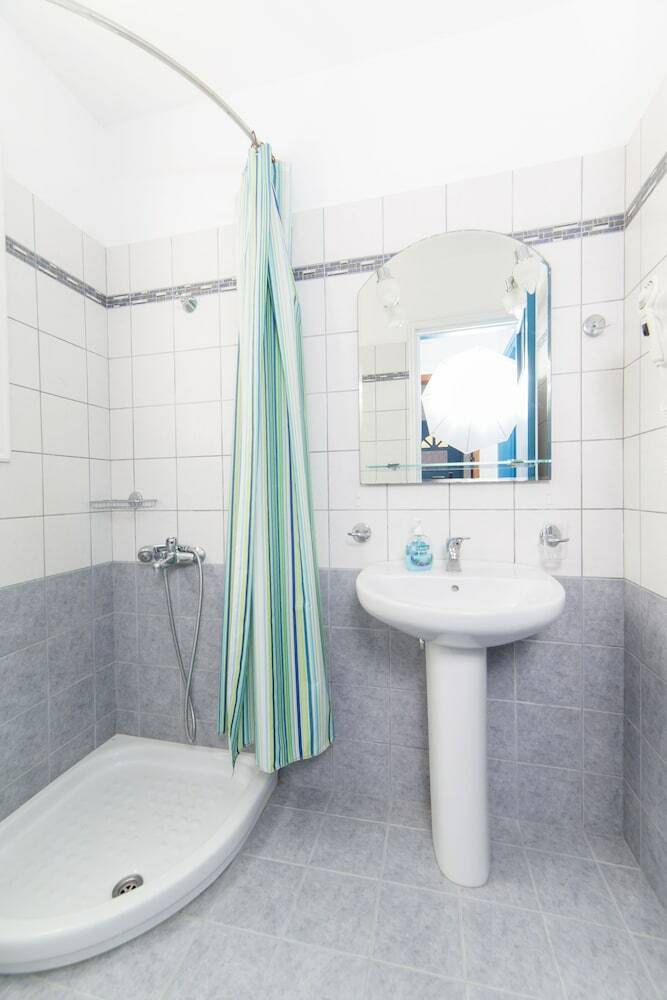 Astra Apartments