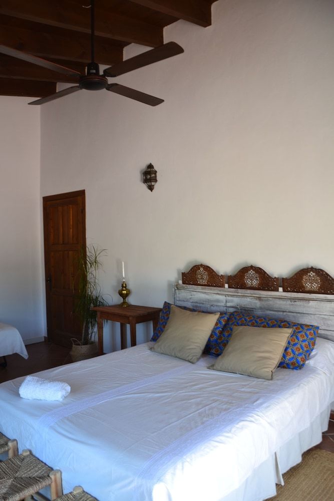 Bed & Breakfast The African House