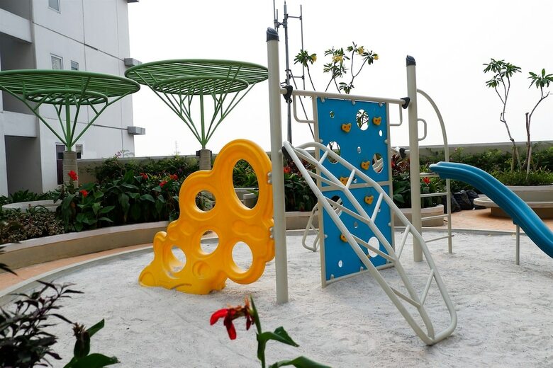Affordable Bassura City Apartment