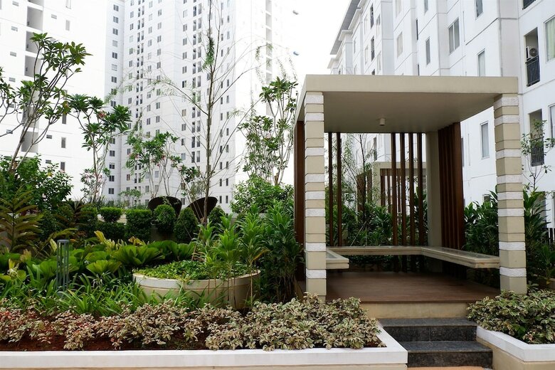 Affordable Bassura City Apartment