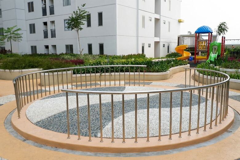 Affordable Bassura City Apartment