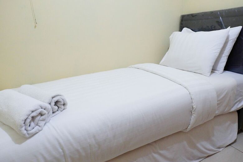 Homey Apartment Near Kelapa Gading Mall