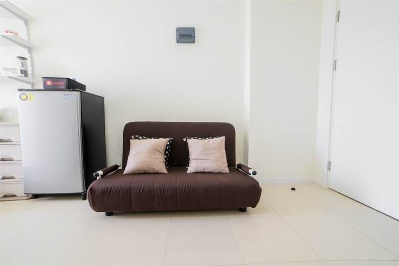 Minimalist Apartment With Sofa Bed At Parahyangan Residence