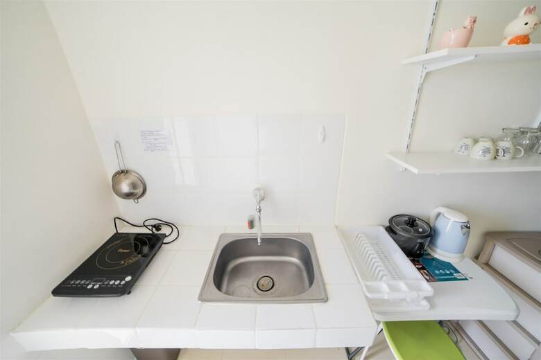 Minimalist Apartment With Sofa Bed At Parahyangan Residence