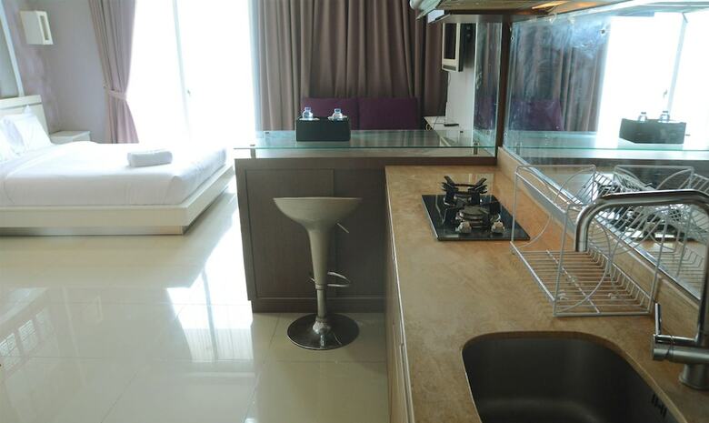 Affordable Studio Ancol Mansion Apartment