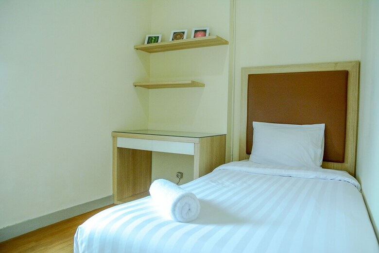 Best Spacious Hampton's Park Apartment