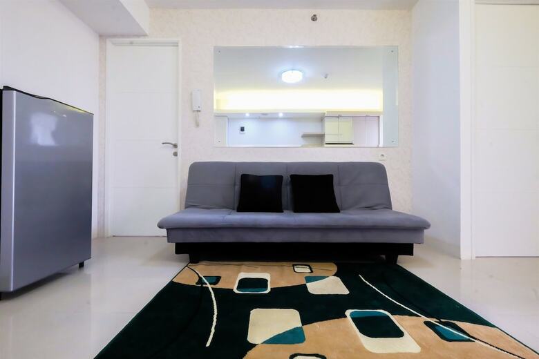 Bassura City Apartment With Mall Access
