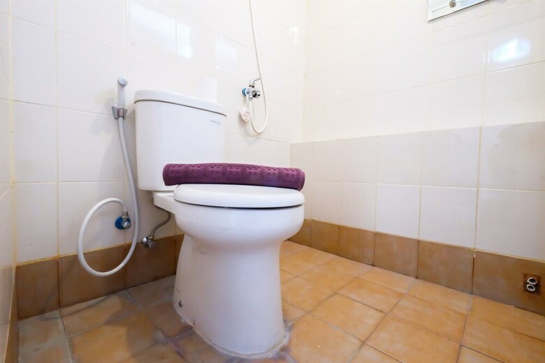 Bassura City Apartment With Mall Access