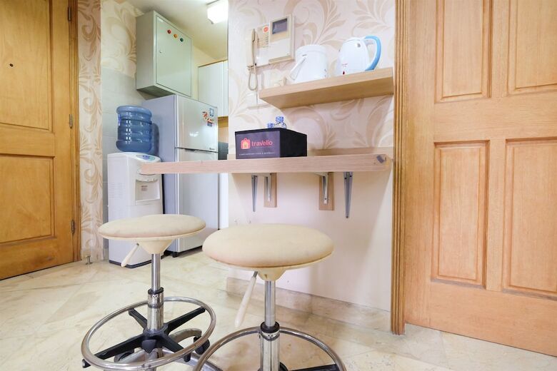 Classic Studio Park Royale Apartment Near Sudirman