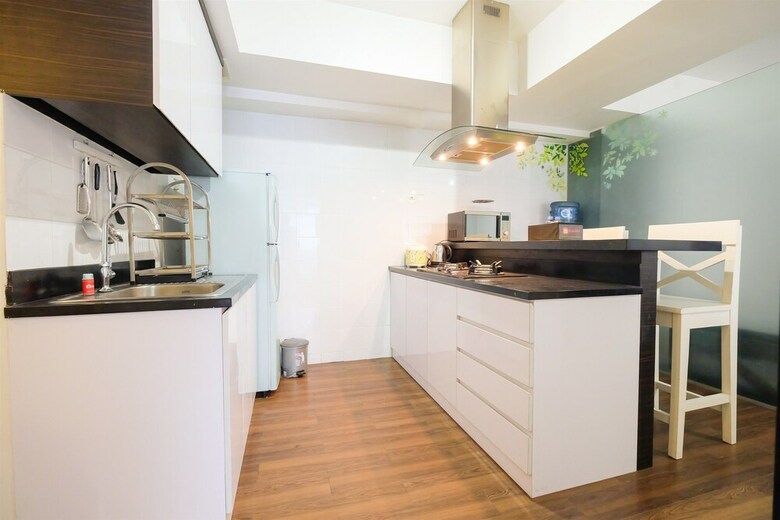The Wave Apartment Near Epicentrum Kuningan