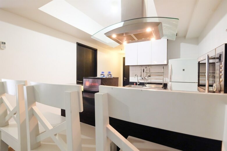 The Wave Apartment Near Epicentrum Kuningan