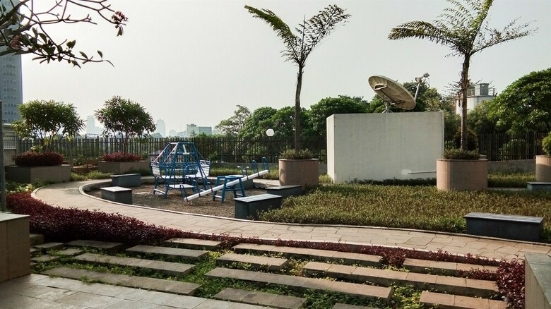 The Wave Apartment Near Epicentrum Kuningan