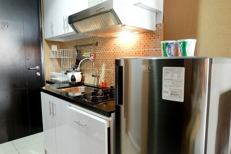 Great Location Studio Belmont Apartment Near Puri Mall