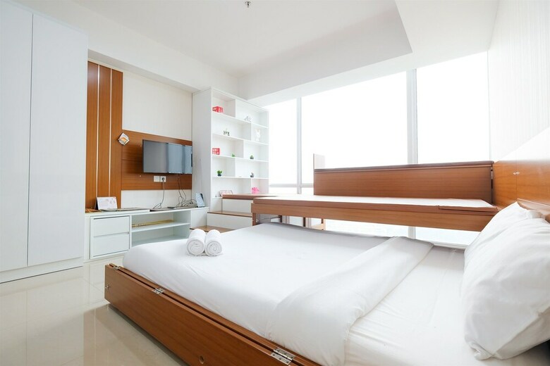 Futuristic Studio U-residence Apartment