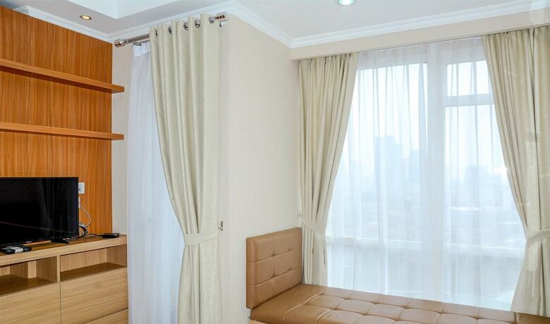 Suite Studio Apartment At Menteng Park