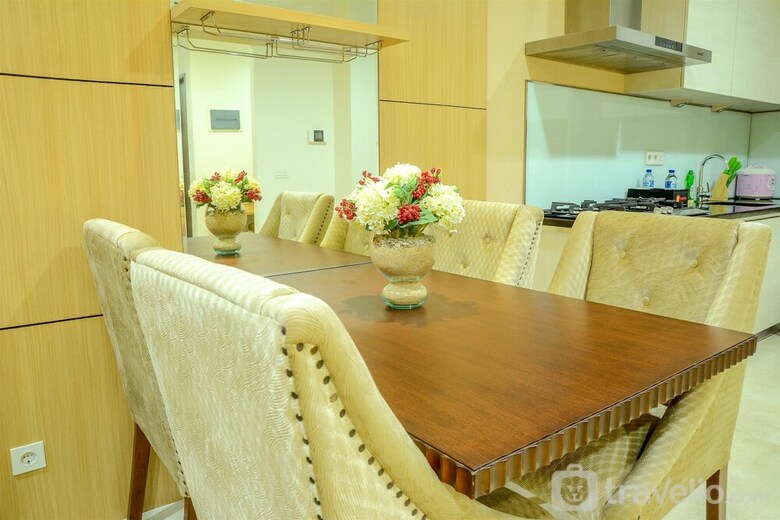 Luxury Four Winds Apartment Near Senayan And Slipi