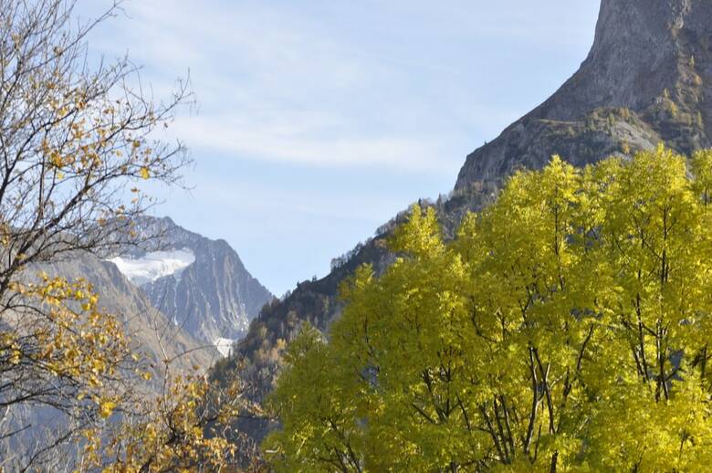 Hotel Chalet La Cachette Cyclists & Skiers