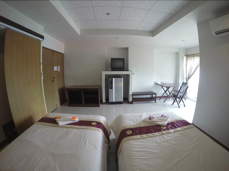 Century Grand Hotel