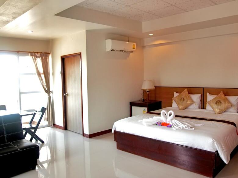 Century Grand Hotel