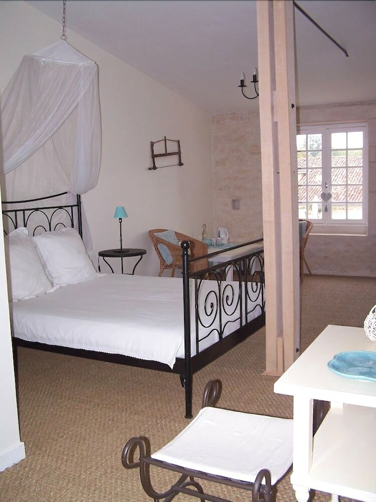 Hotel Le Four � Pain - Chambres D'h�tes