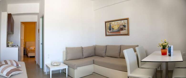 Frida Apartments