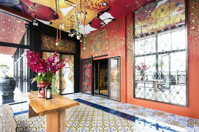 Dhevi Bangkok Hotel