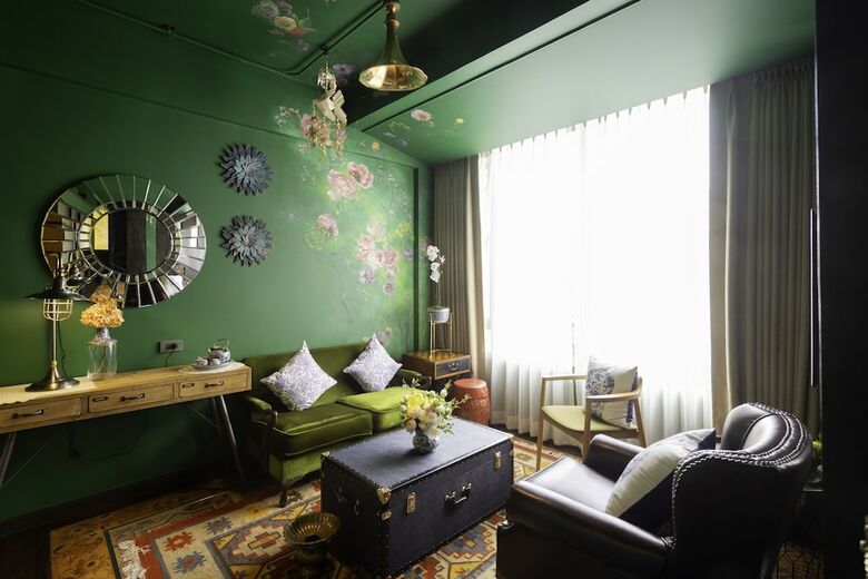 Dhevi Bangkok Hotel