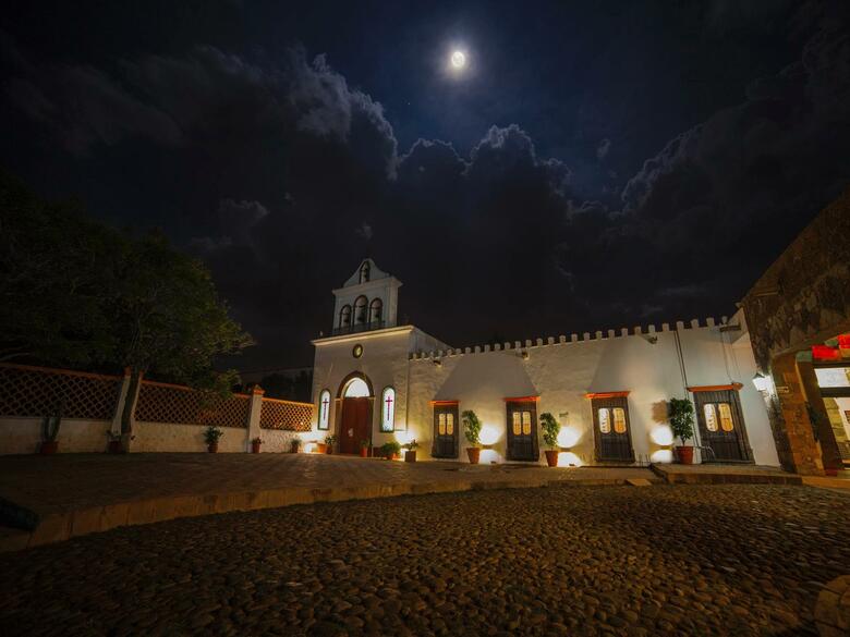 Hotel Misi�n La Muralla