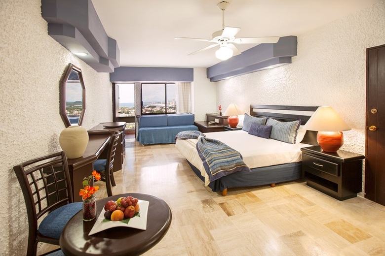 Hotel El Cid El Moro Beach