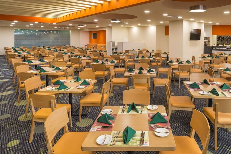 Hotel Camino Real Aeropuerto