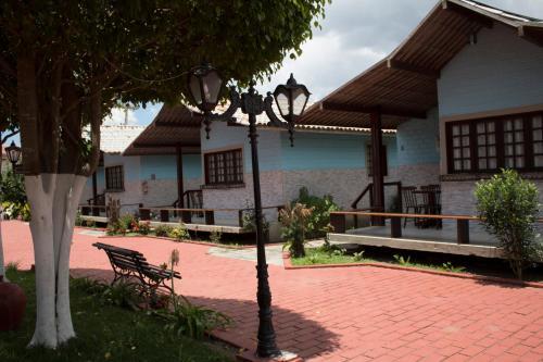Hostal Maison Delfino Flat Country