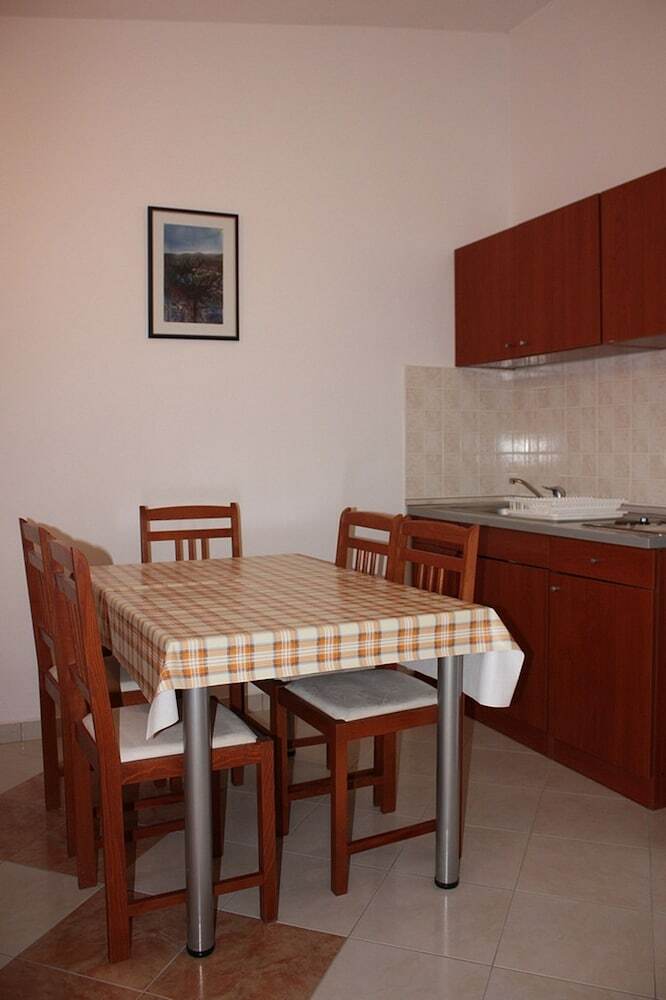 Apartments Blato-j