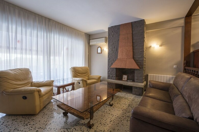 Apartamentos Montserrat