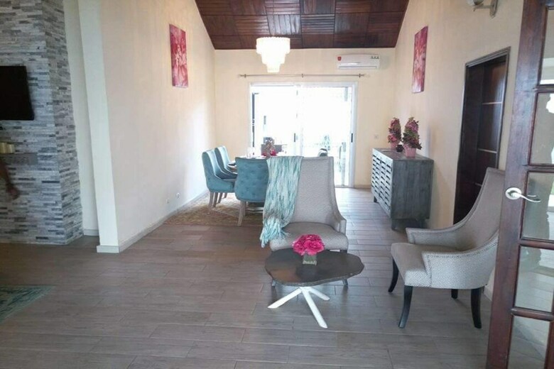 Villa Les Jardins - In Abidjan (deux Plateaux)