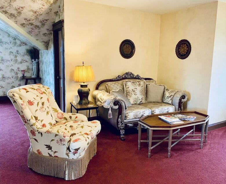 Hill House Bed And Breakfast
