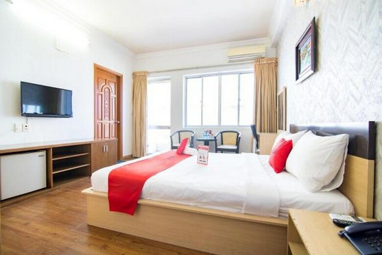 Hotel Reddoorz Near Hiecc Tan Binh