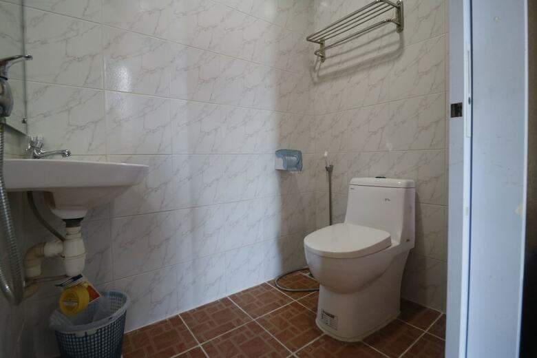 Hotel Reddoorz Plus Near Dc Mall Batam