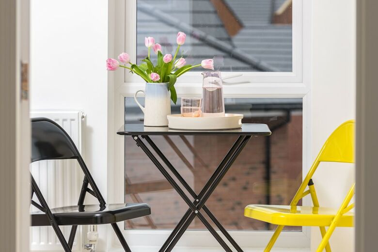 Apartamentos Canalside Scandinavian - Parking & Netflix