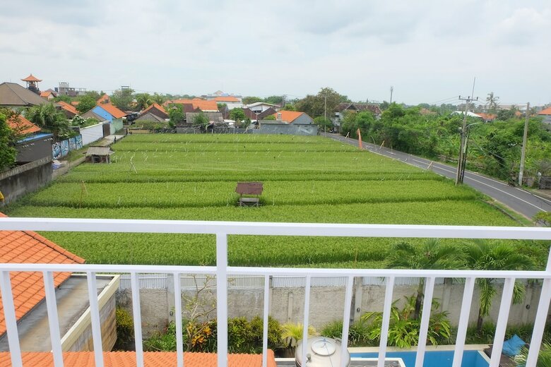 Hostal Surfers Dorm House