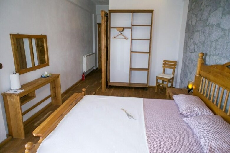 Bed & Breakfast Farmidaya Biotel