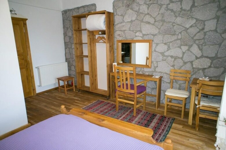 Bed & Breakfast Farmidaya Biotel