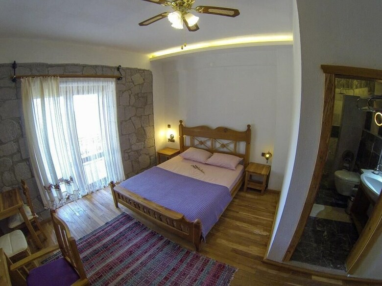 Bed & Breakfast Farmidaya Biotel