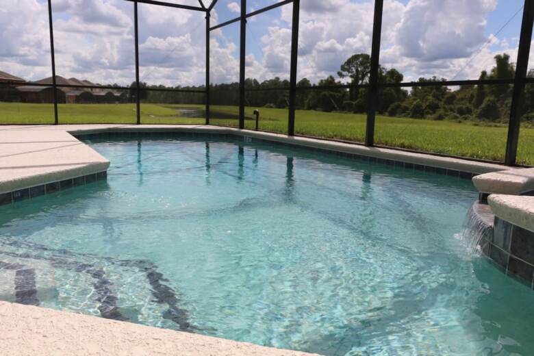7br 4.5ba Home In Emerald Island Resort By Cv-2708