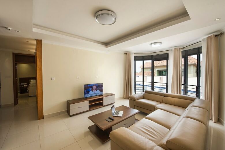 Lexor Apartments