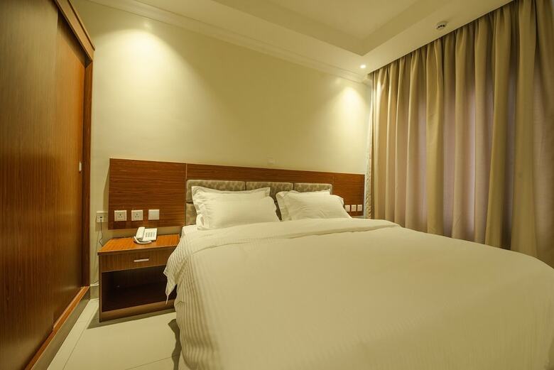 Lexor Apartments