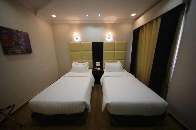 Hotel M Platinum