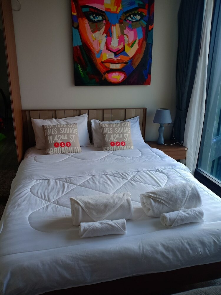 Patong Beach Luxury Condo